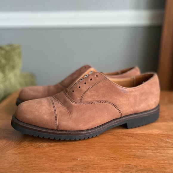 Cole Haan Shoes - Vintage Cole Haan Cap Toe Oxford Shoes Made in USA Vibram Gumlite Nubuck Tan 9.5